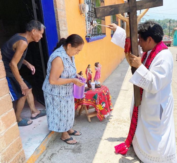 MEXICO PRIESTS PANDEMIC