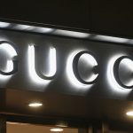 Gucci moda store. abbigliamento depositphogos