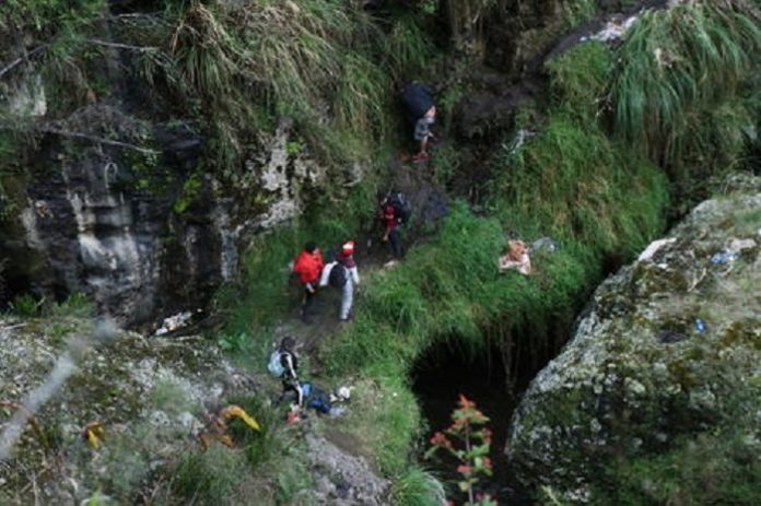 Venezuelan migrants in Ecuador