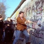 muro-di-berlino-crollo.jpg