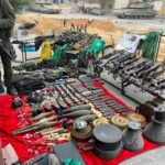 Israele armi recuperate scuola