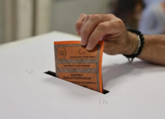 Vecchi: “No all’attacco al diritto di voto degli italiani all’estero”