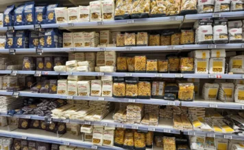 13 grandi marchi di pasta italiana potrebbero scomparire dagli scaffali statunitensi con l’entrata in vigore dei dazi del 107%