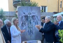 Sulla terrazza del Reboa Law Firm.  Professionisti ed artisti in collegamento con tre continenti per il Si al referendum